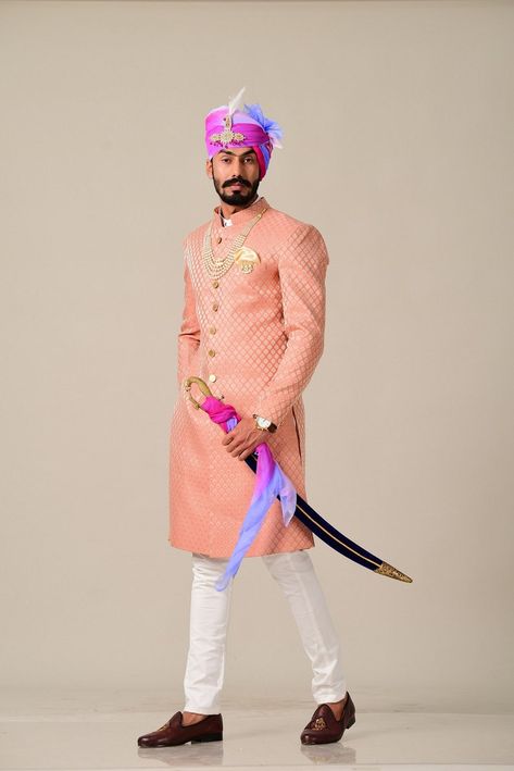 Groom Pink Sherwani, Pink Fitted Bollywood Sherwani, Fitted Pink Sherwani With Cutdana, Rajwadi Sherwani, Men Ballet, Unique Mens Wedding Suits, Pink Sherwani, India Cricket Team, Sherwani For Men