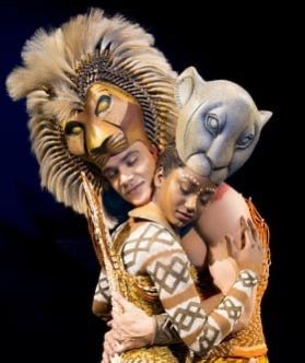 Musicals Aesthetic, Lion King Tree, Lion King Theatre, Lion King Wedding, Prop Master, Mascara Papel Mache, Lion King Play, Nala Lion King, Lion King 1 1/2