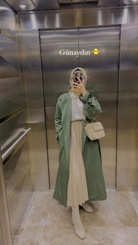 Hijab Clothes Ideas, Stylish Outfits Hijab, Dress Outfits Hijab, Hijab Outfit Dress, Dress Casual Hijab, Dress Hijab Outfit, Stylish Hijab Outfits, Hijab Fashion Winter, Fashion Hijab Casual