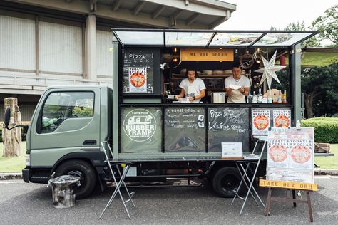 Street Food Business, Coffee Food Truck, Pizza Food Truck, Pizza Truck, Mobile Coffee Shop, Food Business Ideas, Food Van, Best Food Trucks, Build Design