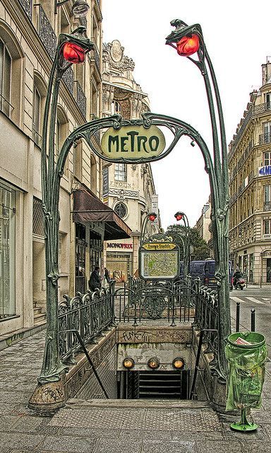 Art Nouveau Arquitectura, Architecture Art Nouveau, Metro Paris, Paris Metro, Art Nouveau Architecture, Paris Love, Paris Photo, Metro Station, Paris Travel