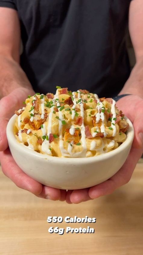 Nikita Fair on Reels | Nikita Fair Recipes, Bacon Ranch Mac And Cheese, Nikita Fair, Ranch Mac And Cheese, Buffalo Chicken Mac And Cheese, Honey Sriracha Chicken, Easy Meals For College Students, Weight Watchers Chicken Recipes, Low Carb Low Sugar