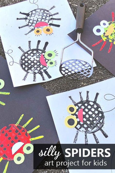 Silly Spiders Art Project for Kids-Easy Halloween Craft or Spider Craft for Preschool and Kindergarten. Children will engage in the printmaking process and use non-traditional art materials to create spider prints in this silly spider art project for kids. دورة حياة النبات, Spider Craft, Halloween Art Projects, Preschool Art Projects, Halloween Crafts Preschool, Art Project For Kids, Spider Crafts, October Crafts, Halloween Arts And Crafts