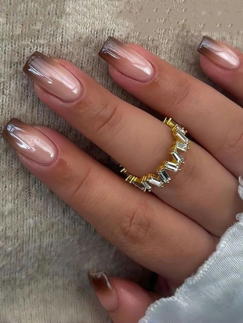 Brown Nails No Design, Brown And Nude Nails, French Nails Color, Color French Nails, Brown French Nails, Brown French Tip, Shiny Nails Designs, Brown French, Unghie Sfumate