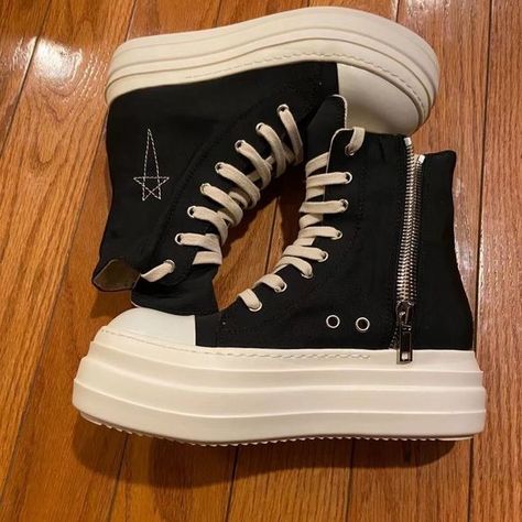 Rick Owens Boots Woman, Rick Owens Double Bumper, Platform Rick Owens Outfit, Rick Owens Double Bumper Outfit, Shoes Rick Owens, Drkshdw Rick Owens, Platform Rick Owens, Rick Owens Drkshdw Outfit, Rick Owen Shoes