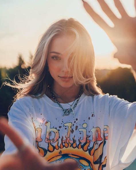 Charlie Jordan, Boho Photoshoot, Charly Jordan, Just Breathe, Blonde Girl, Model Photography, Photo Inspiration, Around The World, Jordan