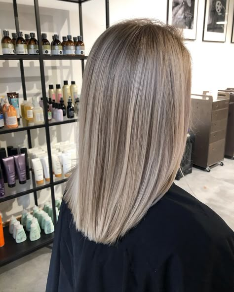 Dark Brown To Blonde Balayage Medium, Cool Dark Blonde Highlights, Blonde Ash Hair Highlights, Ash Blonde Hair With Highlights Balayage, All Over Ash Blonde Hair Color, Babylights Ash Blonde, Dark Blonde Medium Hair, Natural Medium Blonde Hair, Ashy Blonde Hair Short