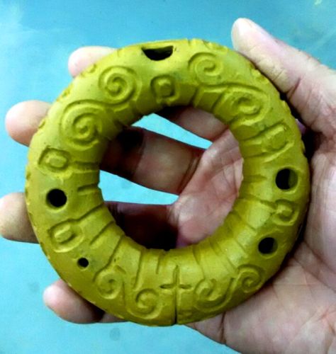 The donut xun, initial idea came from ring flute, donut ocarina done by my UPH student Elika :) Flutes, Washer Necklace, Initials, Sculpture, Ceramics, Outdoor Decor, Ring