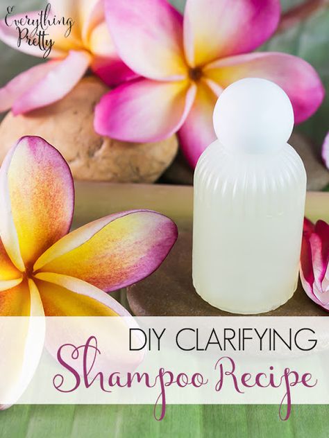 DIY Clarifying Shampoo Recipe Diy Clarifying Shampoo, Diy Shampoo Recipe, Diy Hair Care Recipes, Shampoo Recipe, Homemade Shampoo, Natural Beauty Recipes, Diy Shampoo, Hair Care Recipes, Natural Beauty Diy