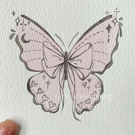 Butterfly Drawing, Cute Doodles Drawings, Arte Sketchbook, Arte Inspo, Cute Doodle Art, Mini Drawings, Doodle Art Designs, Hand Art Drawing, Things To Draw