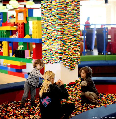 Lego Decor, Indoor Playroom, Kindergarten Interior, Daycare Design, Lego Wall, Kids Cafe, Kids Indoor Playground, Kindergarten Design, Playroom Design