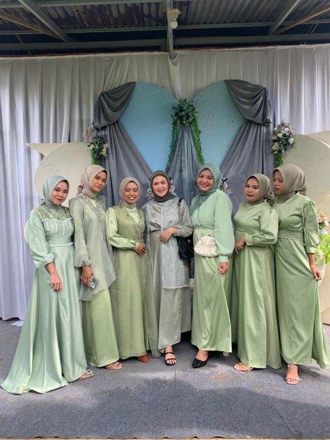 Bridesmaids Hijab, Sage Green Bridesmaids, Hijab Bridesmaid, Sage Dress, Green Bridesmaid, Bridesmaids Dress, Sage Green, Bridesmaid Dresses, Green