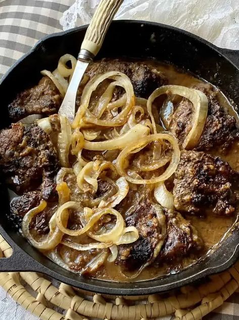 Hairy Bikers Liver and Onions Recipe - British Recipes Book Chicken Liver And Onions, Liver And Onions With Gravy, Beef Liver And Onions, Liver And Onions Recipe, Liver And Bacon, Liver And Onions, How To Cook Liver, Gravy Ingredients, Chicken Liver