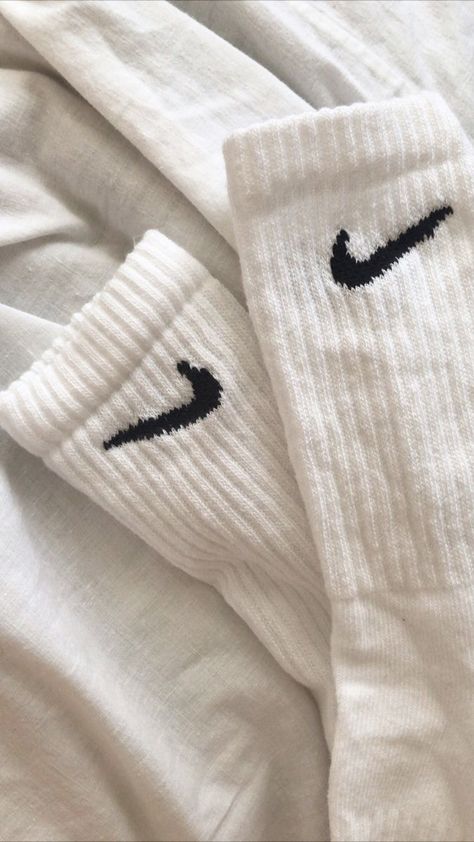 Socks Aesthetic, Nike Socks, Athletic Socks, Free Delivery, Socks, Nike, White