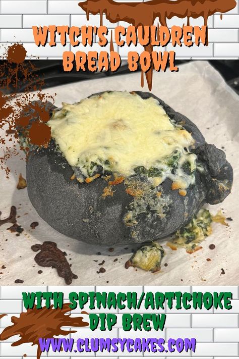 A dark grey bread bowl sits on top of a tan colored parchment paper.  In the bread bowl, you can see some green dip overflowing out of this bread bowl with cheese melted on top. Halloween Artichoke Dip, Halloween Bread Bowl, Bread Bowl Dip, Easy Halloween Party Food, Vintage Halloween Party, Halloween Themed Food, Spinach Artichoke Dip, Creamy Spinach, Halloween Dinner