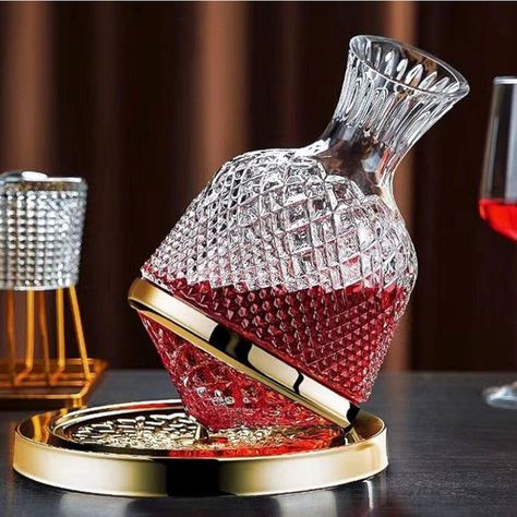 Brand New!! Spinning Crystal Red Wine Decanter Carafes Red Wine Decanter, Different Types Of Wine, Pouring Wine, Crystal Glasses, Types Of Wine, Crystal Decanter, Gifts For Wine Lovers, Decanters, Fine Wine