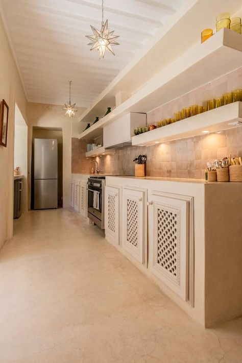 Beautifully renovated 4 bed private riad & pool - Houses for Rent in Marrakech, Medina, Morocco - Airbnb Riad Kitchen, Riad Marrakech Interiors, Riad Pool, Riad Floor Plan, Morrocan Riad, Riad Interior, Moroccan Decor Kitchen, Medina Morocco, Moroccan House