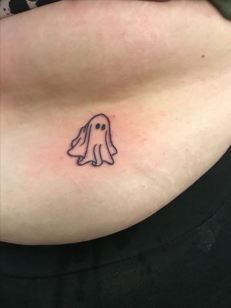 Ghost tattoo outline Two Ghosts Holding Hands Tattoo, Blanket Ghost Tattoo, Horror Outline Tattoo, Dinosaur Small Tattoo, 2 Ghosts Tattoo, Two Ghost Tattoo, Cute Dark Tattoos, Misguided Ghosts Tattoo, Minimalist Ghost Tattoo