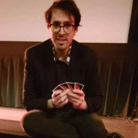 Will Wood is playing Uno today! He hands you a +4 card. -ˋˏ✄┈┈┈┈ #willwood #willwoodandthetapeworms #wwatt #wwattw #willwoodmemes… | Instagram Play Uno, Will Wood, Rat Man, Wood Images, He Makes Me Happy, Wood Sticks, Mötley Crüe, Music People, Be A Nice Human