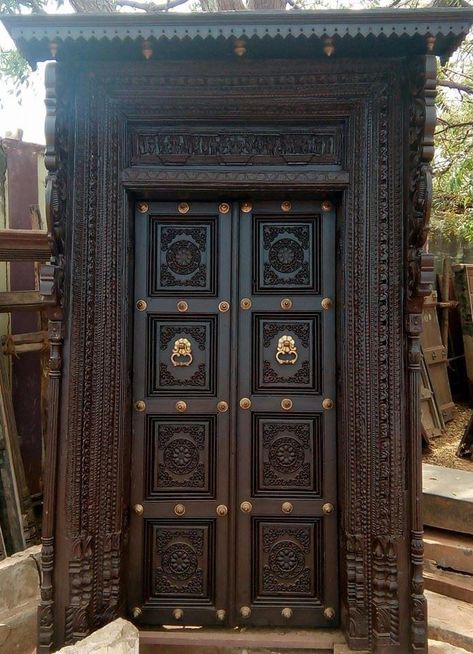 Traditional Door Design, Indian Main Door Designs, Pooja Door Design, House Main Door, House Front Door Design, Traditional Door, House Main Door Design, Door Design Photos, Main Entrance Door Design