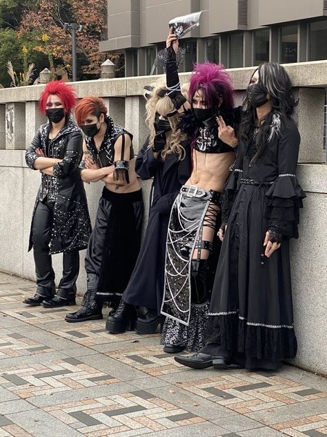 Mens Visual Kei, Visual Kei Outfit Ideas Men, Vkei Clothes Men, Jrock Visual Kei Outfits, Visual Kei Outfit Ideas Male, Vkei Outfits Masc, V Kei Fashion, Vkei Fashion Aesthetic, Vkei Outfits Men