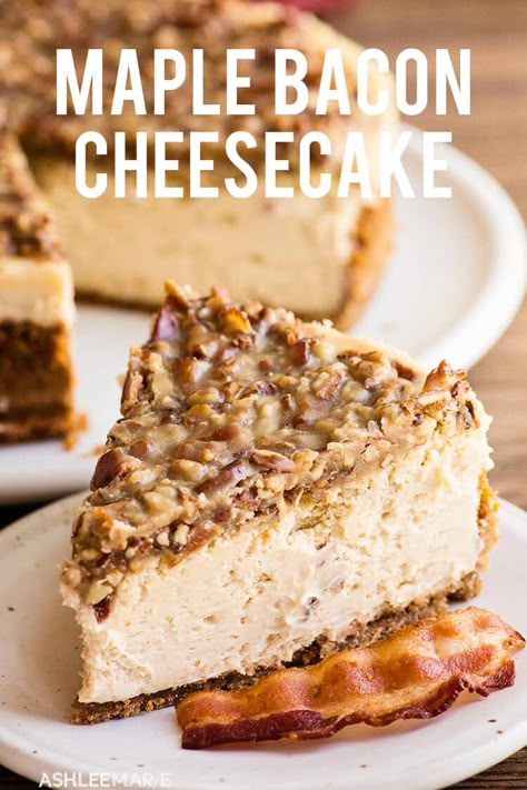 Maple Syrup Cheesecake, Fall Dessert Recipes Cheesecake, Bacon Desert, Chantilly Cheesecake, Honeybun Cheesecake, Baked Cheesecake Recipes, Fall Cheesecakes, Maple Bacon Cheesecake, Bacon Dessert Recipes