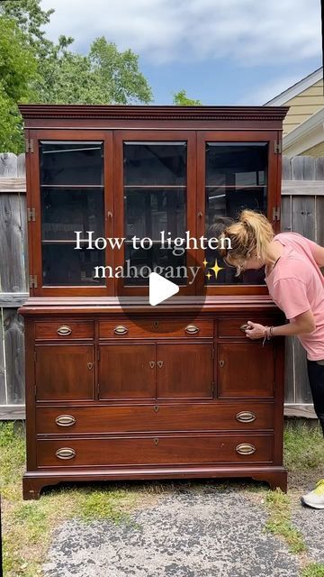 Michelle McRae | “Shelly” Your DIY BFF on Instagram: "Details HERE 👇🏽 Yes, you can lighten mahogany wood. My process is typically to strip, then sand, bleach, paint wash and seal. If you want process details or product links, COMMENT “mahogany” and I’ll send them to you. FYI: if you receive a blank message, doublecheck that you are following me. IG may block it thinking it is spam. #mahoganywood #furnituremakeover" Stripping Mahogany Furniture, Refinishing Mahogany Furniture, Minwax Colors, Diy Furniture Upholstery, Cherry Wood Furniture, Paint Wash, Wood Cupboard, Mahogany Cabinets, Stripping Paint