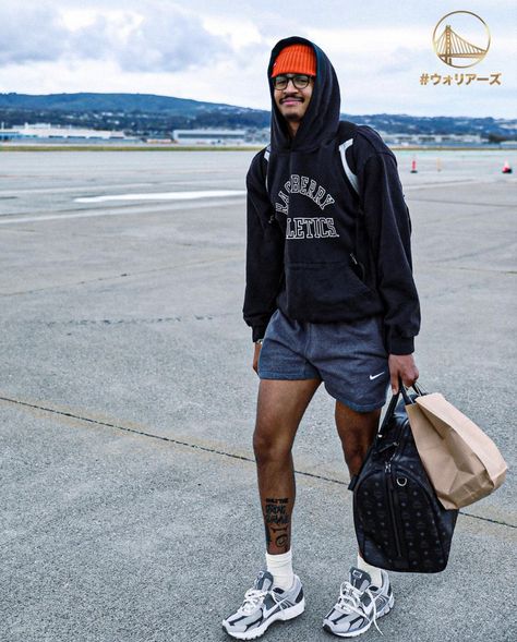 Sporty Sunglasses Outfit, Mens Club Outfit Night Streetwear, Jordan Poole Outfit Shorts, Pro Basketball Game Outfit, Jordan Poole Shoes, Cam Wilder Outfits, Mens Basketball Shorts Outfit, Sporty Streetwear Men, Airport Fit Men