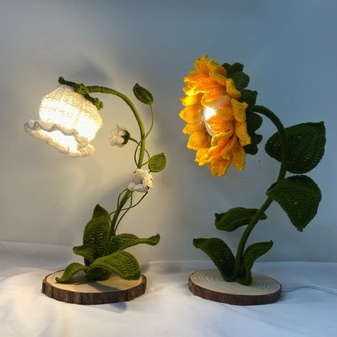 crochet lamps ✨🕯️✿ 🌻 dm to order #crochet #handmade Crochet Lamp Cover, Crochet Flower Lamp, Fancy Clutch Purse, Crochet Plants, Crochet Lamp, Fancy Clutch, Graph Crochet, Abstract Face Art, Flower Lamp