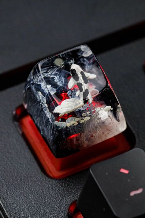 Koi Fish Meaning, Koi Fish Aesthetic, Mech Keyboard, Koi Fish Resin, Resin Keycaps, Gaming Pc Build, Keyboard Keys, Gaming Setups, Key Cap