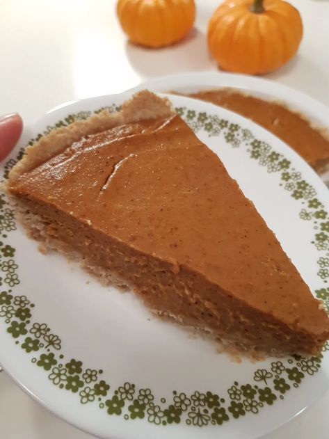 Vegan Gluten Free Pumpkin Pie, Pumpkin Pie Vegan, Tofu Dessert, Vegan Pumpkin Pie Recipe, Gluten Free Pumpkin Pie, Vegan Pumpkin Recipes, Pumpkin Recipes Healthy, Pumpkin Pecan Pie, The Cookie Rookie