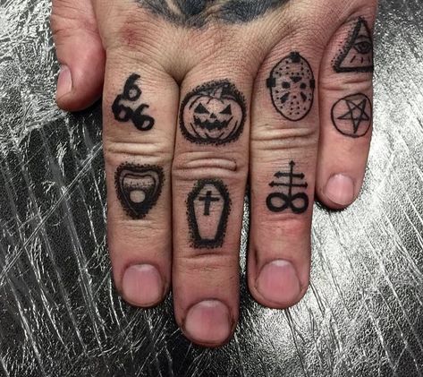 Instagram: blackomenstattooist #goth #gothgoth #gothstyle #gothic #tattoo #fingertattoo #tattooideas Coffin Finger Tattoo, Horror Finger Tattoos, Goth Stick And Poke, Spooky Finger Tattoos, Halloween Finger Tattoos, Creepy Finger Tattoos, Small Gothic Hand Tattoos, Gothic Finger Tattoos, Goth Hand Tattoos