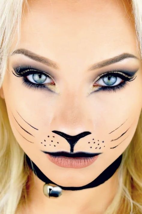 These Cat Makeup Tutorials Make the Most Basic Halloween Costume Way Less Boring Cat Costume Makeup Kids, Diy Adult Cat Costume For Women, Cat Facepainting Simple, Zombie Cat Costume, Womens Cat Costume Halloween, Halloween Cat Makeup Looks, Halloween Cat Face Paint, Halloween Cat Face Makeup, Adult Cat Costume For Women