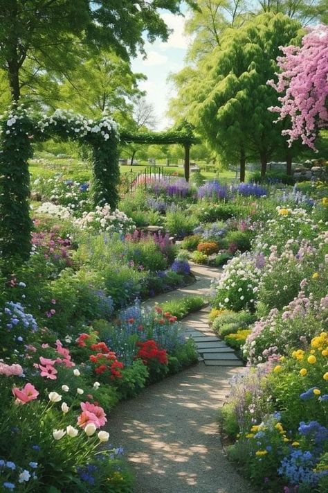 Garden Ideas Rocks, Hydrangea Garden Ideas, Dream Ranch, Serenity Garden, Cottage Garden Design, Magic Garden, Backyard Paradise, Have Inspiration, Pretty Landscapes