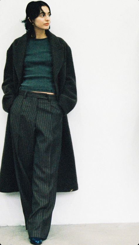 fashion fall winter outfit layering pinstrip pants big coat Pinstripe Pants Aesthetic, Layering Coats Winter Outfits, Pinstripe Pants Outfit Winter, Pinstripe Pants Outfit Aesthetic, Fem Winter Outfits, Grey Pinstripe Pants Outfit, Masc Winter Fashion, Pinstripe Aesthetic, Androgynous Fashion Winter