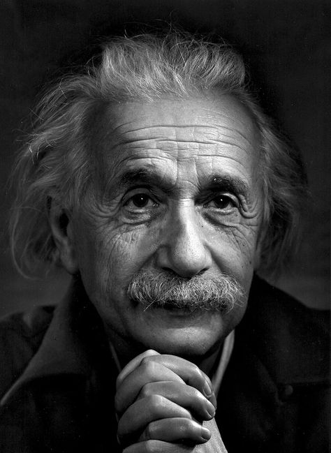 photos by Yousuf Karsh Yousuf Karsh, Albert Einstein Photo, Old Man Portrait, Famous Portraits, 얼굴 드로잉, Old Faces, Photographie Portrait Inspiration, Black And White Photograph, Gambar Figur