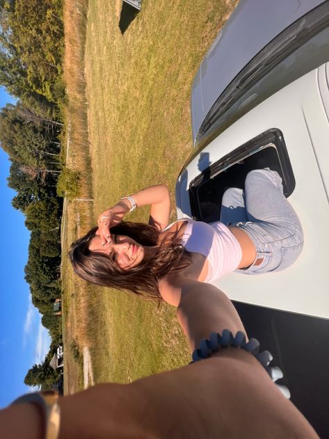 Sunroof Car Poses, Car Photoshoot Sunroof, Insta Car Poses, Passenger Car Pics, Sunroof Car Pictures, Sunroof Car Photography, Aesthetic Car Selfies, Sunroof Pics, Sunroof Car Photography Aesthetic