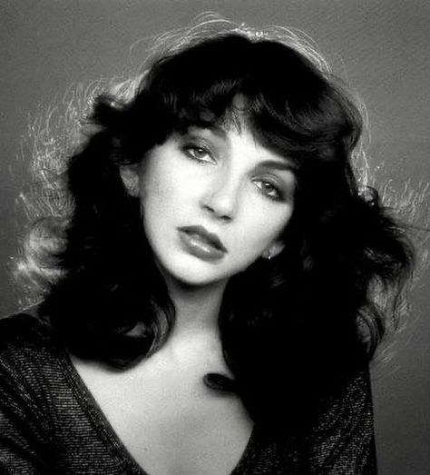 Kate Bush Babooshka, Hounds Of Love, Queen Kate, Kate Bush, Tori Amos, Florence Welch, Mötley Crüe, Last Fm, Female Singers