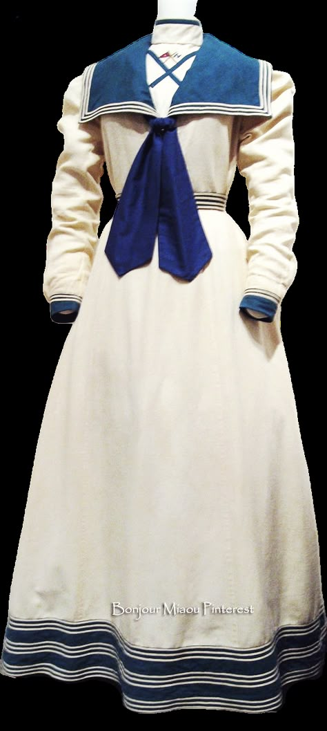 Palace Of Fontainebleau, Middy Dress, New York Yacht Club, Newport County, 1890s Fashion, Straw Boater, 19th Century Fashion, Period Outfit, Mount Vernon