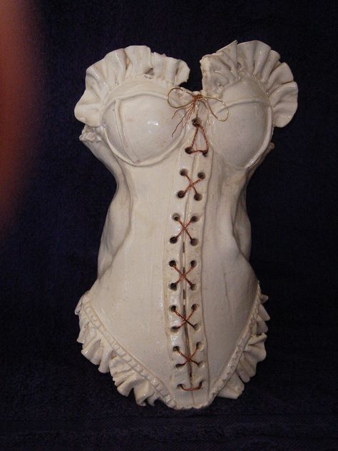 Eileen Goldenberg's clay corset is one of my favorite works by this super talented artist! Clay Dress Sculpture, Ceramic Realism, Ceramic Corset, Ceramic Dress, Wearable Ceramics, Fashion Ceramics, London School Of Fashion, Sculpture Art Projects, Outrageous Fashion