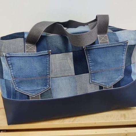 Diy Couture, Denim Bag, Garden Tote, A Photo, Couture, Tote Bag, Sewing, Upcycling, Patchwork