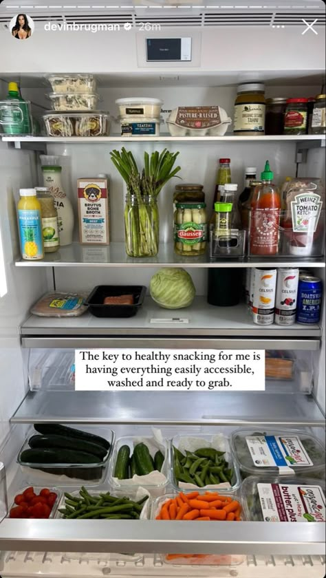 Snack Fridge, Fridge Aesthetic, Healthy Fridge, Easy Healthy Meal Prep, Healthy Food Motivation, Healthy Lifestyle Inspiration, Healthy Meal Prep, Easy Healthy Recipes, Aesthetic Food