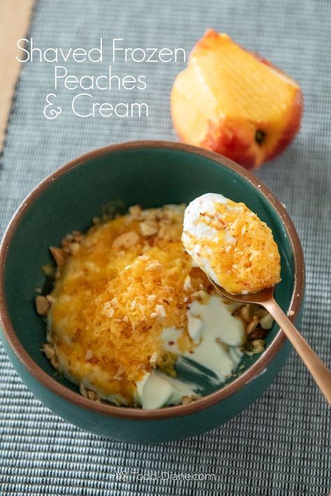 Peach Breakfast Recipes, Dessert With Yogurt, Yogurt Whipped Cream, Make Hot Sauce, Peaches And Cream Recipe, Peach Breakfast, Peaches And Cream Dessert, Sriracha Recipes, Cherry Crisp