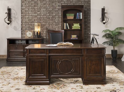 Executive Desk Home Office, Manager Desk, Classical Interior Design, Office Desk Designs, Office Furniture Set, Desk Brown, Rustic Sofa, Classical Interior, Traditional Desk