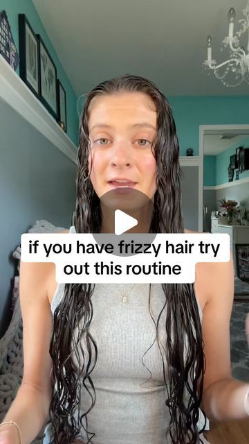 Beach Waves Curly Hair, Hair Tools For Curly Hair, Redken Curly Hair Products, Night Curly Hair Routine, How To Style Natural Curly Hair, Best Curly Hair Routine, Curly Hair Routine Steps, Curly Hair Shower Routine, Cantu Curly Hair