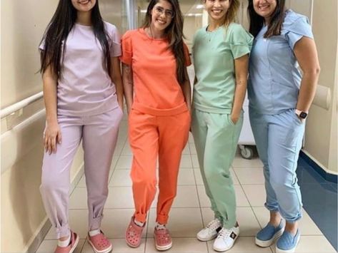 Top 10 Design - Best Trends Salon / Dental Uniform: Styles & Ideas - GARMENT DONY in #TopnList Dental Uniforms, Church Outfit Casual, Wonderwink Scrubs, Medical Scrubs Outfit, Doctor Outfit, Scrubs Outfit, Scrubs Uniform, Styles Ideas, Uniform Fashion