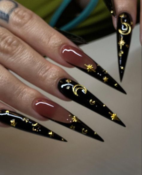 Kuromi Nails Acrylic, Capricorn Nails, Kuromi Nails, Stilleto Nails Designs, Nails Acrylic, How To Do Nails, Acrylic Nails, Nail Designs, Nail Art