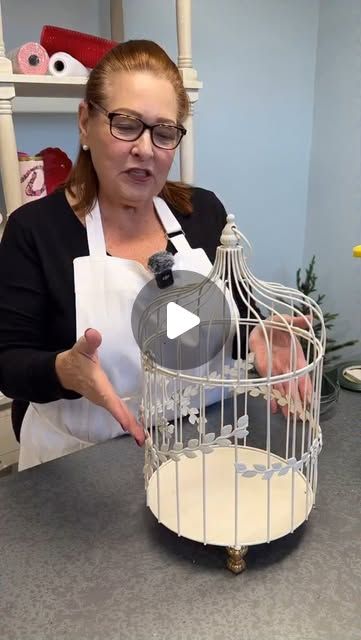 How To Decorate Bird Cages, Wire Bird Cage Decor Ideas, How To Decorate A Bird Cage Ideas, Bird Cage Card Holder Wedding, Large Birdcage Decor Ideas, Decorating A Bird Cage, Wedding Birdcage Centerpieces, Large Bird Cage Decor Ideas, Diy Bird Cage Decoration