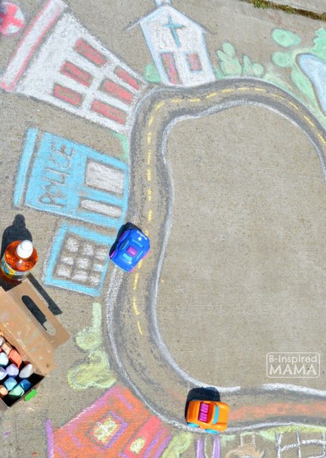 Fun and Easy Sidewalk Chalk Art for Kids to PLAY In - Playing Cars in a Giant Sidewalk Chalk Town - at B-Inspired Mama Chalk Activities, Fun Chalk Art, Sidewalk Chalk Art, Chalk Drawings, Sidewalk Chalk, Toddler Play, Toddler Fun, Summer Activities For Kids, Children's Toys