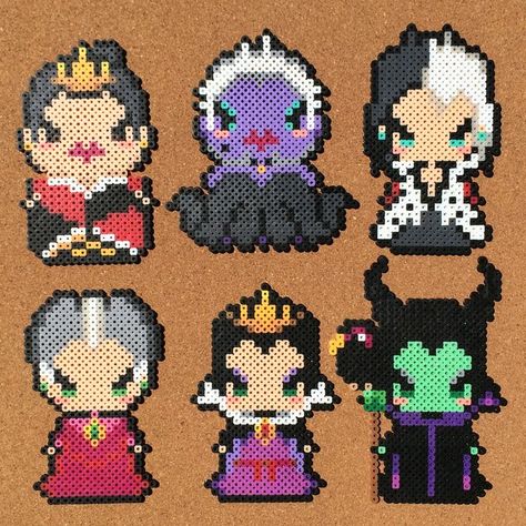 Perler Beads Disney Villains, Peeler Bead Disney, Perler Beads Ideas Valentines Day, Disney Pearler Beads, Cute Fuse Beads, Disney Perler Bead Patterns, Perler Beads Disney, Disney Perler Beads, Cross Stitch Disney